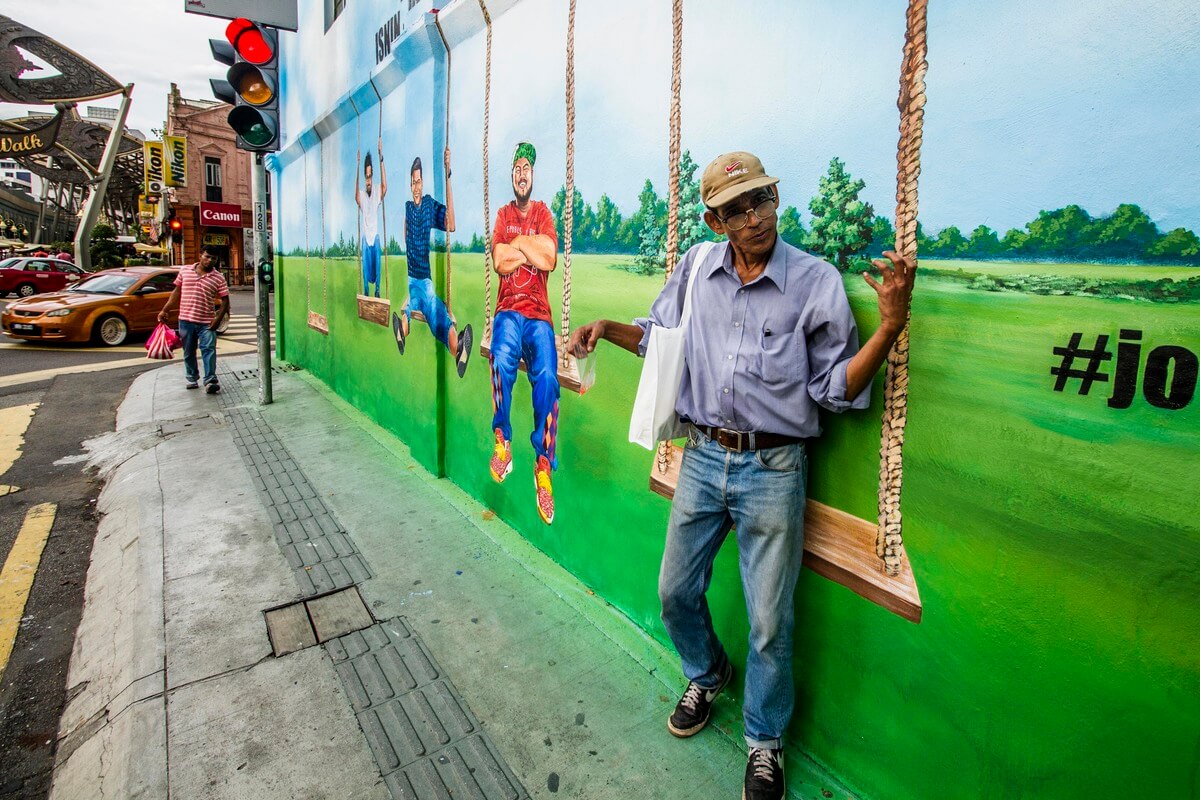 Swing street photography in Malaysia 2016